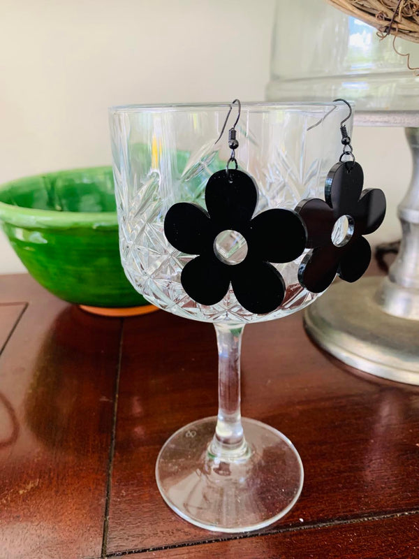 Black Solid Daisy Earrings