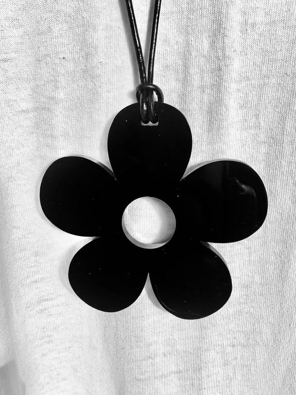 Large Black Solid Daisy Necklace