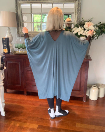 Merino Throw Over with Clip